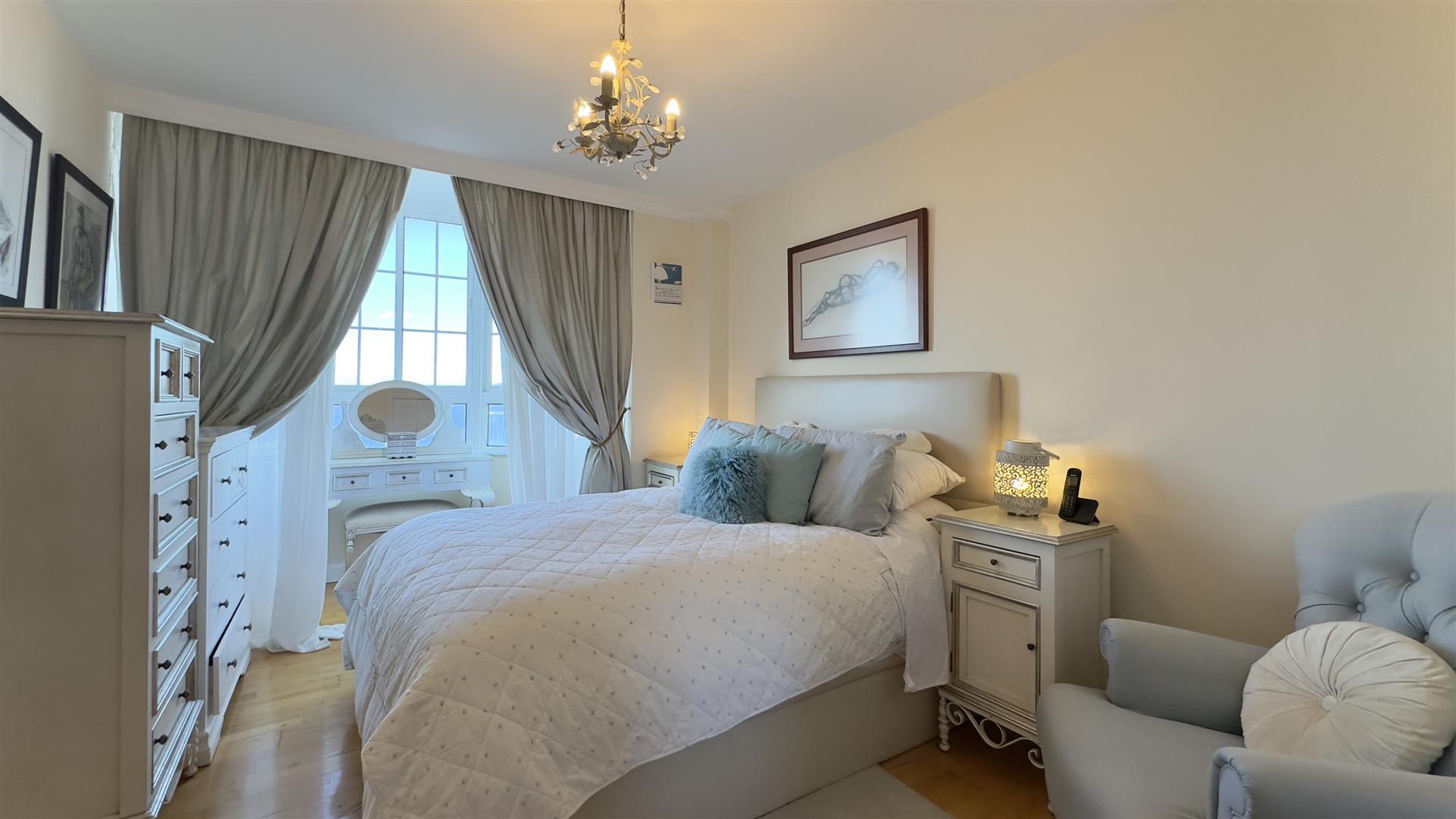 Image of House - 4 Bedrooms - 3 Bathrooms for Sale in Sunset Close-Gibraltar, Image 7